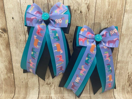 Horse Show Bows - Periwinkle Horse Blankets on Teal & Black